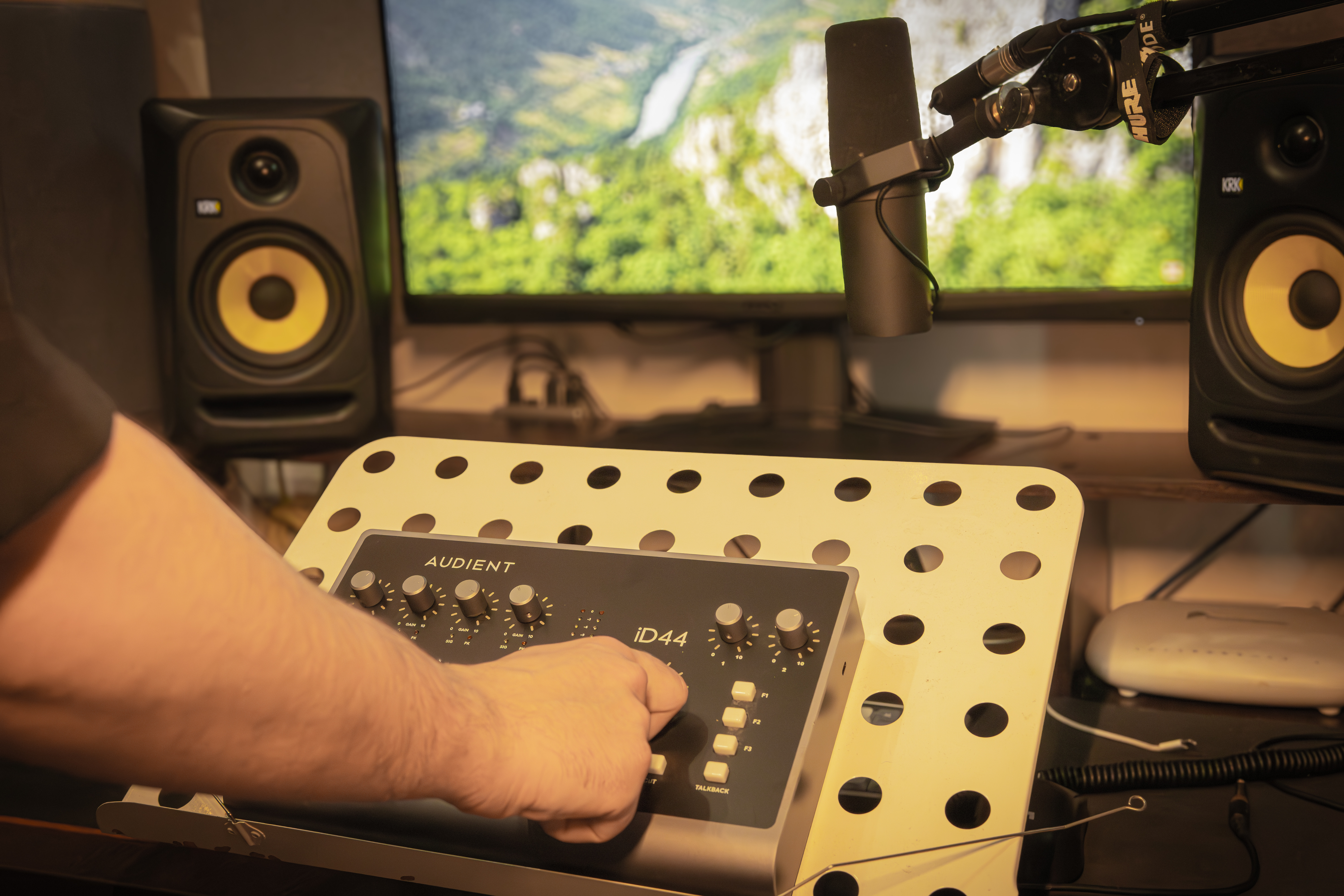 Я важный профи